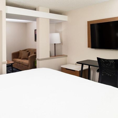 Fairfield Inn & Suites Greensboro Wendover Zewnętrze zdjęcie