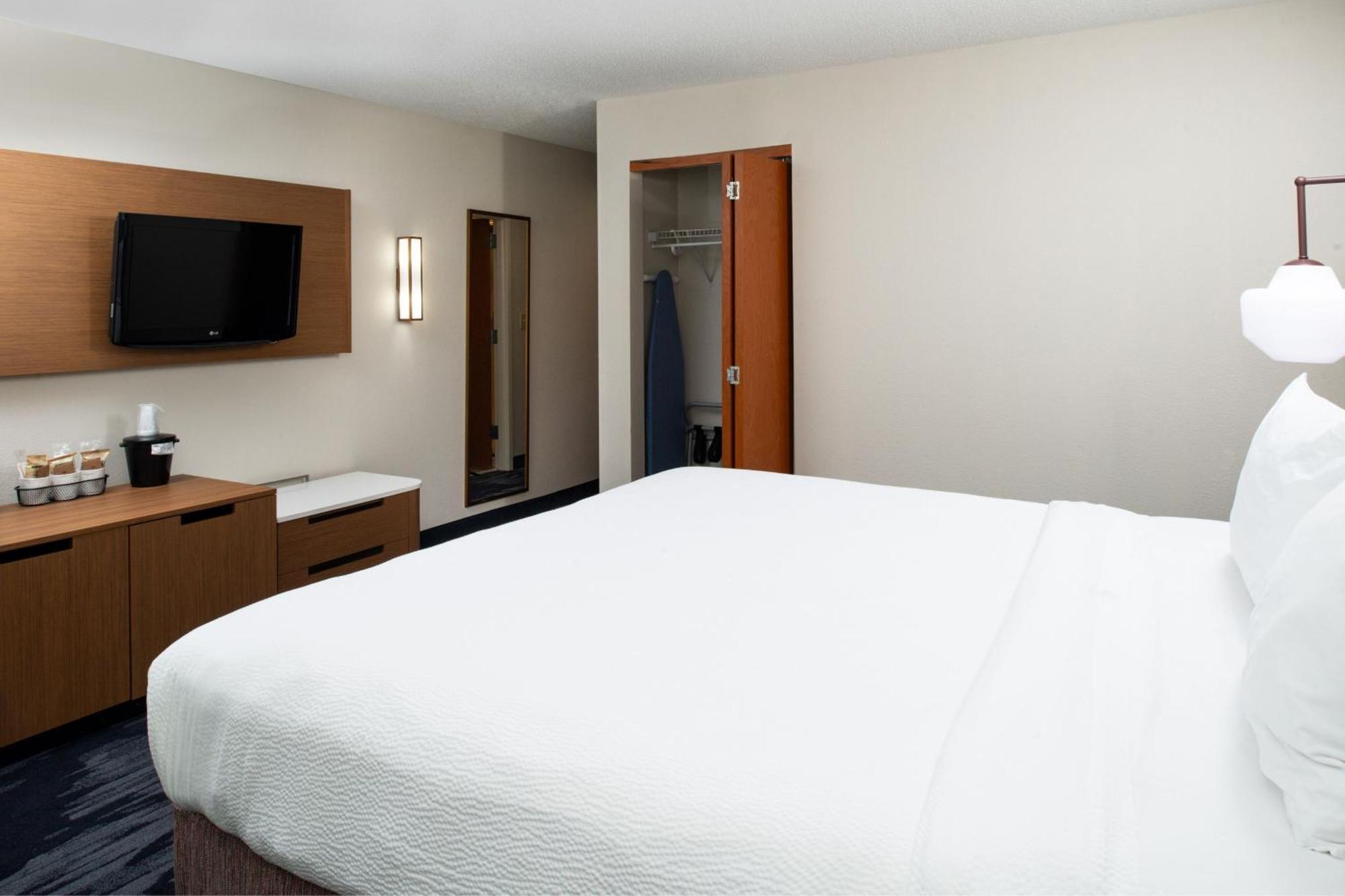 Fairfield Inn & Suites Greensboro Wendover Zewnętrze zdjęcie