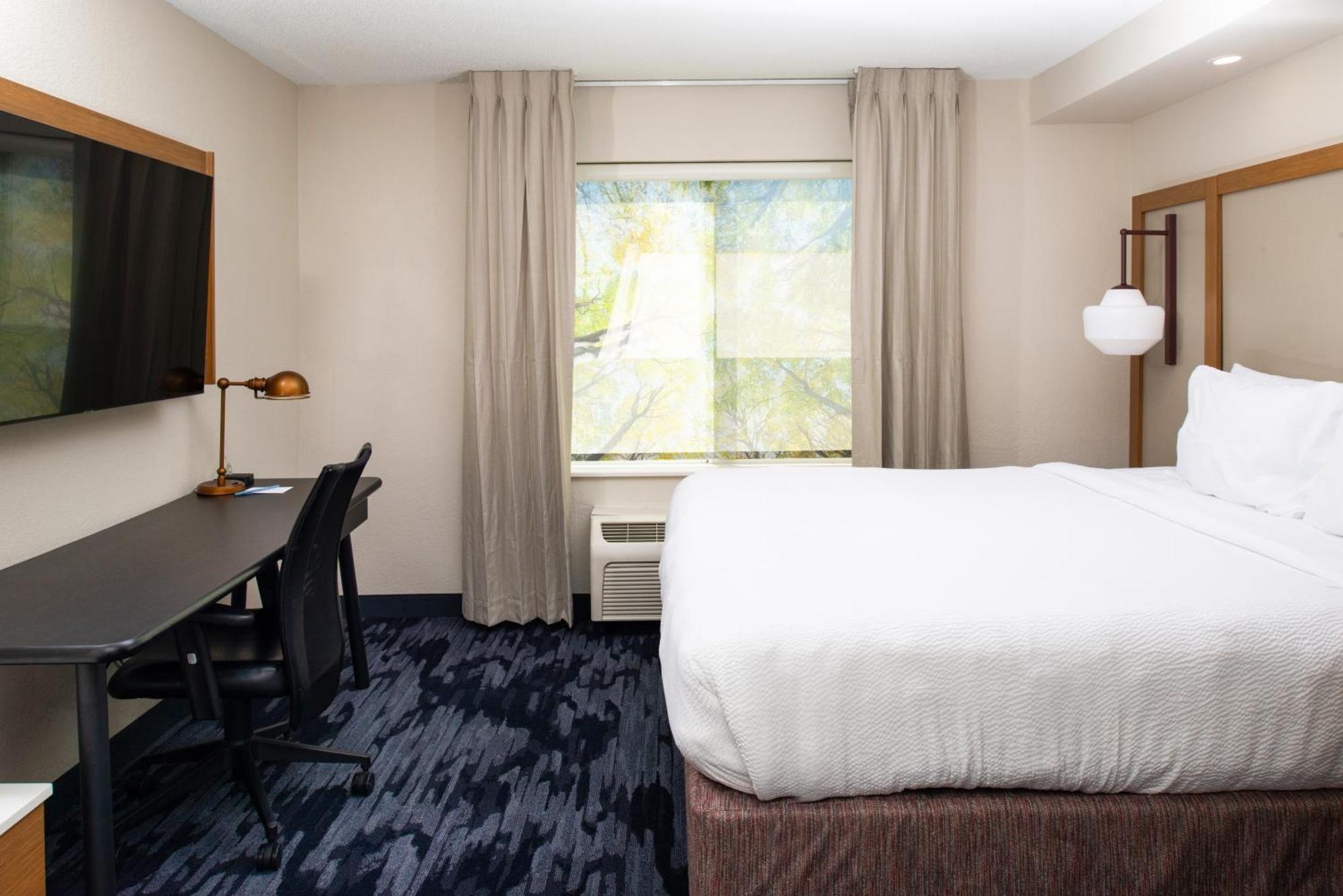 Fairfield Inn & Suites Greensboro Wendover Zewnętrze zdjęcie